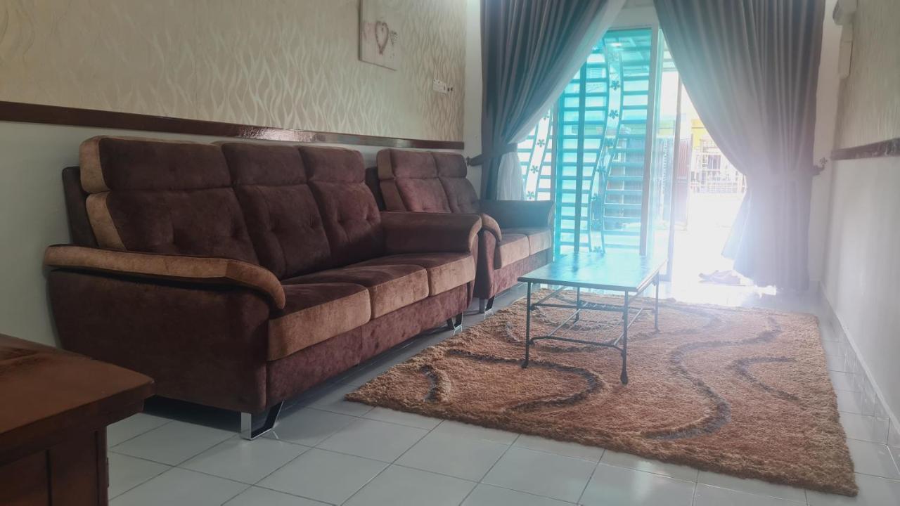 Anjung Klia House 31 With Neflix Βίλα Banting  Εξωτερικό φωτογραφία